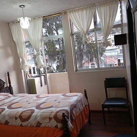 Hotel Saraguro Loja Buitenkant foto
